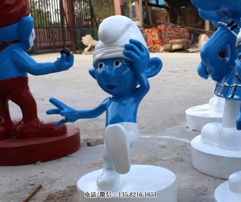 玻璃鋼藍(lán)精靈雕塑 (2) 玻璃鋼藍(lán)精靈雕塑 (2)