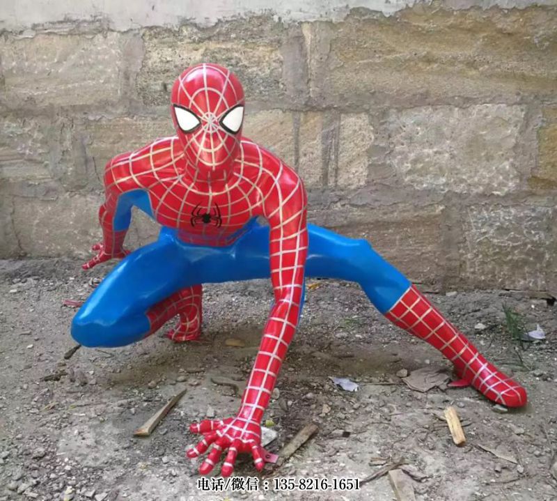 趴地上的玻璃鋼蜘蛛俠雕塑 趴地上的玻璃鋼蜘蛛俠雕塑