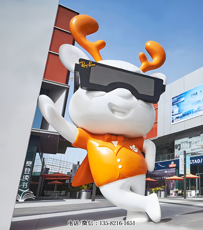 時(shí)尚卡通鹿大型IP雕塑 時(shí)尚卡通鹿大型IP雕塑