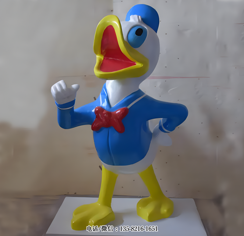 玻璃鋼唐老鴨卡通雕塑 (3) 玻璃鋼唐老鴨卡通雕塑 (3)