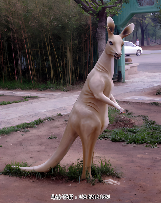 玻璃鋼仿真袋鼠雕塑 (3) 玻璃鋼仿真袋鼠雕塑 (3)