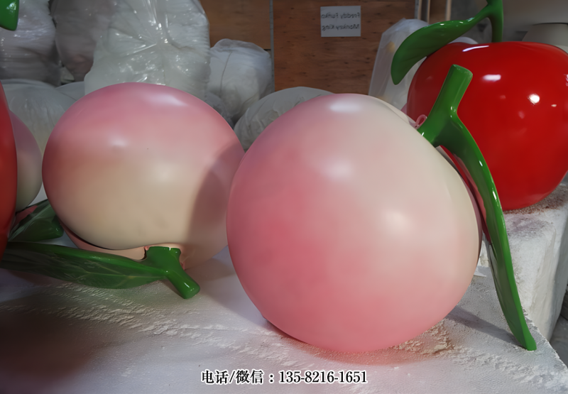 玻璃鋼仿真桃子雕塑 (3) 玻璃鋼仿真桃子雕塑 (3)