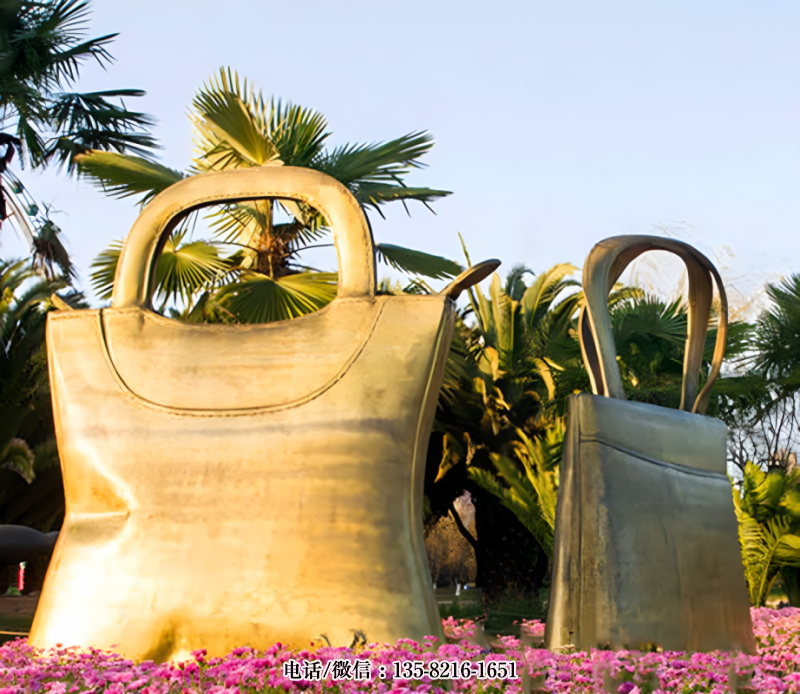 商場室外美陳包包景觀雕塑 商場室外美陳包包景觀雕塑