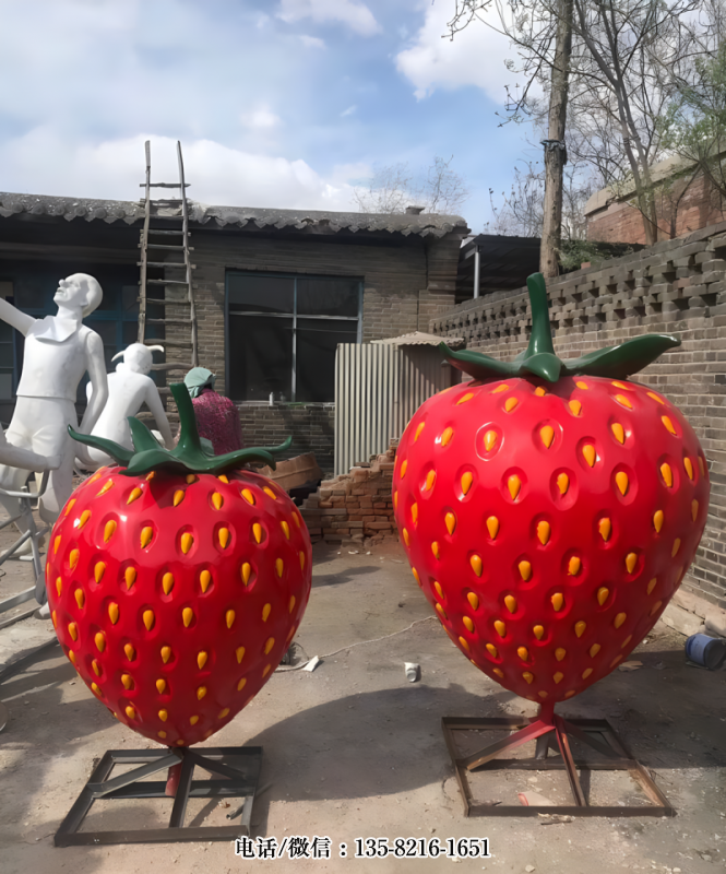 玻璃鋼仿真草莓雕塑 玻璃鋼仿真草莓雕塑